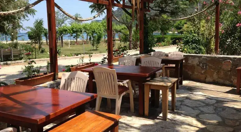 Адрасан: Kaptan Ali Bungalow Hotel