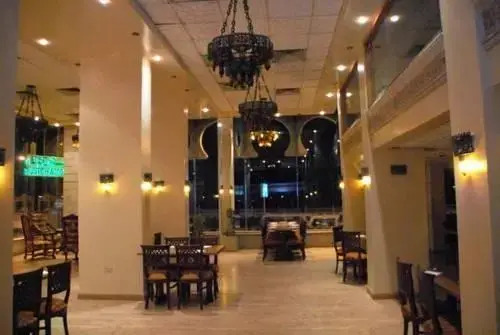 Александрия: Mecca Hotel