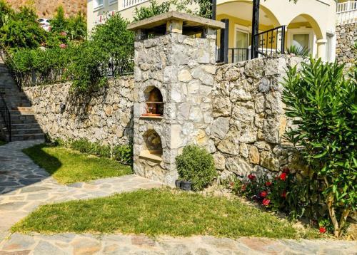 Даламан: Lakestone Villa