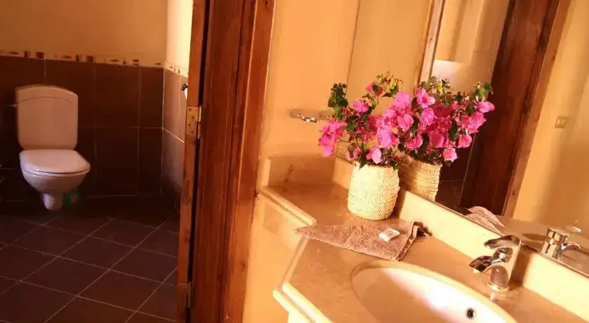 Каср-аль-Фарафира: Badawiya Hotel Farafra