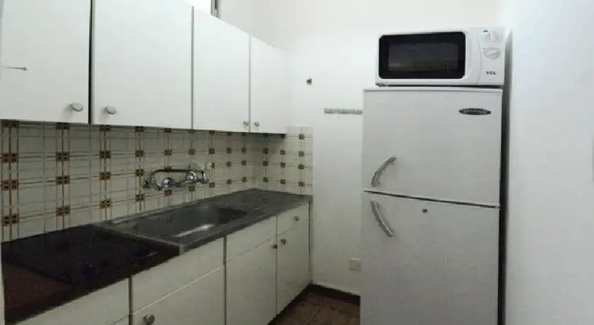 Гермасойя: Elena Court Apartment