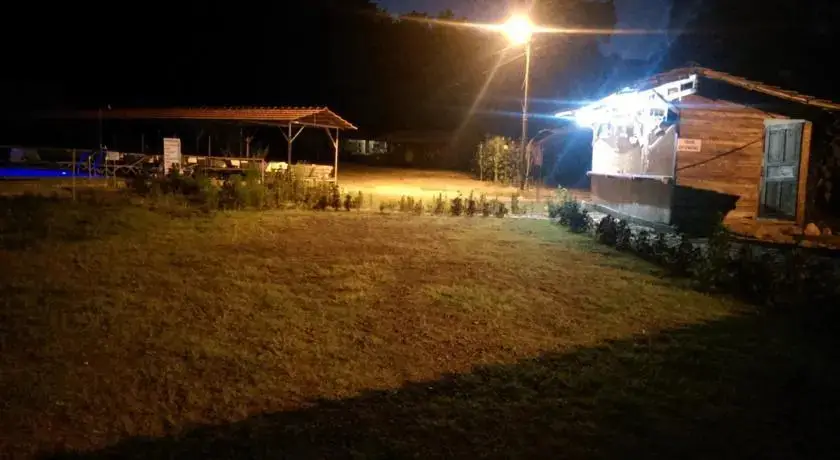 Кумлуджа: Asmali Kosk Pansiyon