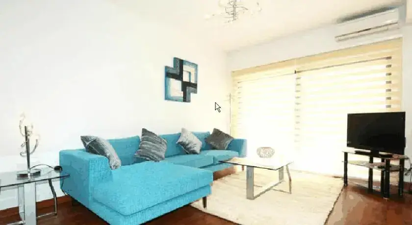 Агиос Тихонас: Rita Court Apartment