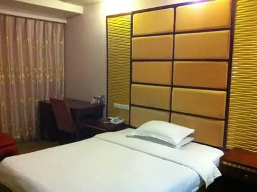 Чэнду: Chengdu Send-Off Hotel (Baliqiao)