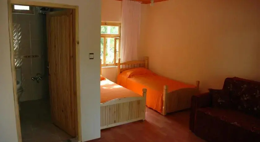 Buyukcakir: Kapuzbasi Selale Motel