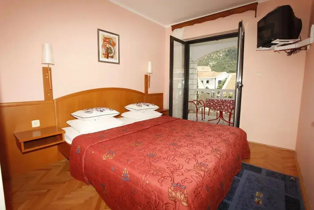 Будва: Villa Perovic