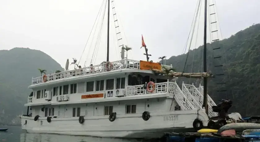 Халонг: Halong Classic Sail