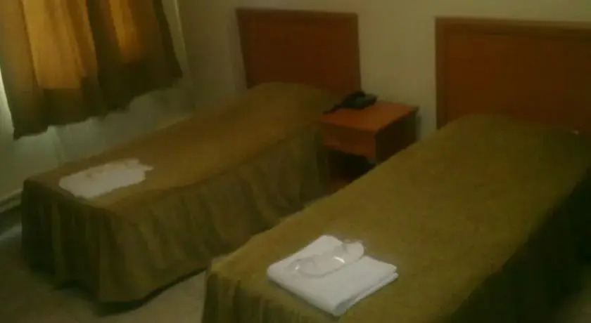 Айвалык: Kral Hotel