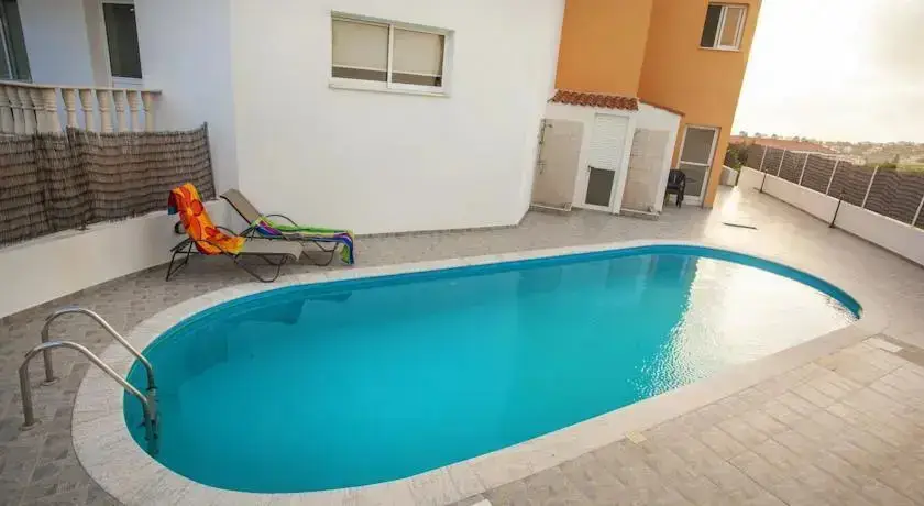 Пейя: Coral Sunset View Villas
