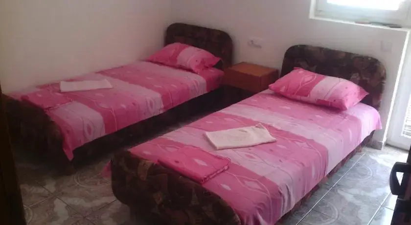 Бар: Guesthouse Villa Novi Pristan