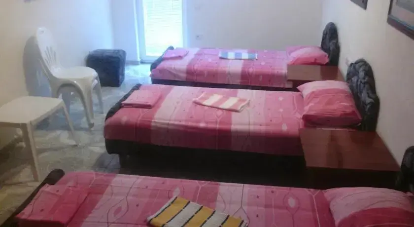 Бар: Guesthouse Villa Novi Pristan
