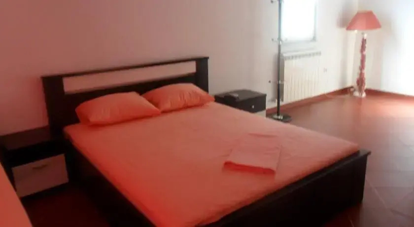 Бар: Apartments Bar Na Dlanu