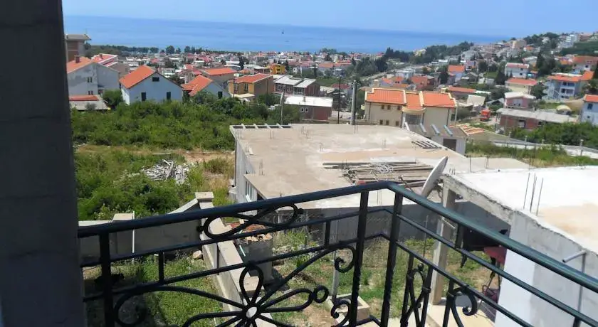 Бар: Apartments Bar Na Dlanu