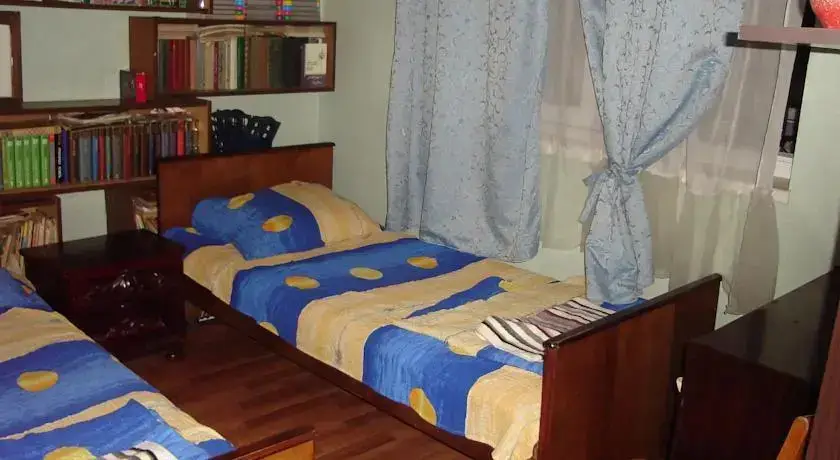 Кутаиси: Hostel Mana