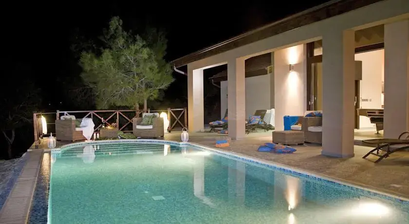 Нео Хорио: Luxury in Nature Villa