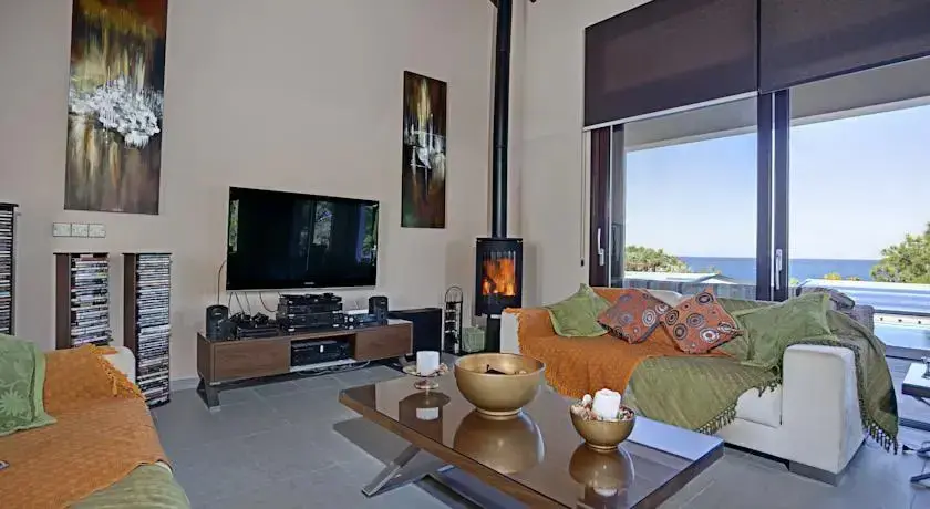 Нео Хорио: Luxury in Nature Villa
