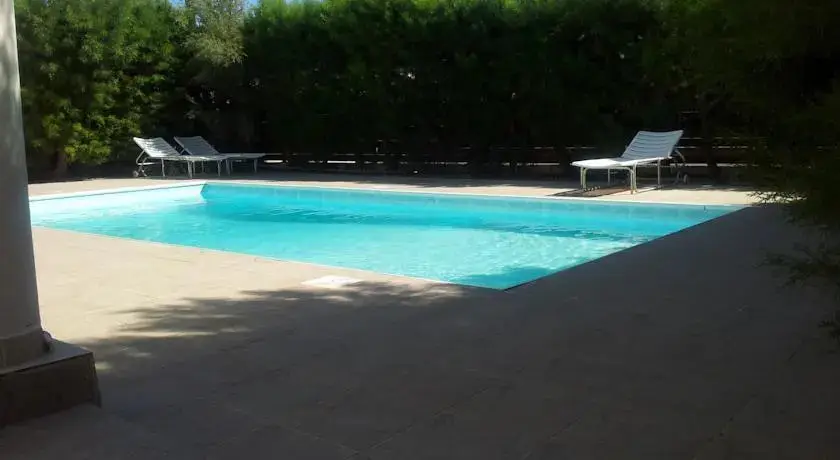 Куклия: Stefanos Villa