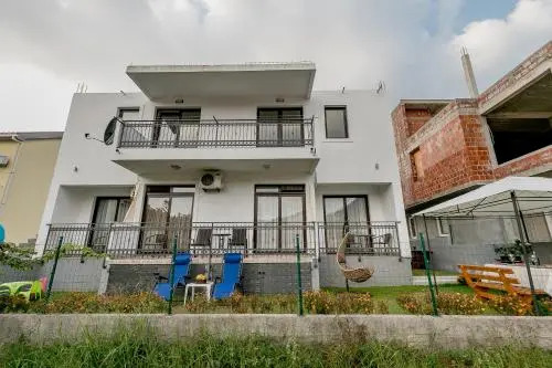 Каменари: Apartments Gudelj