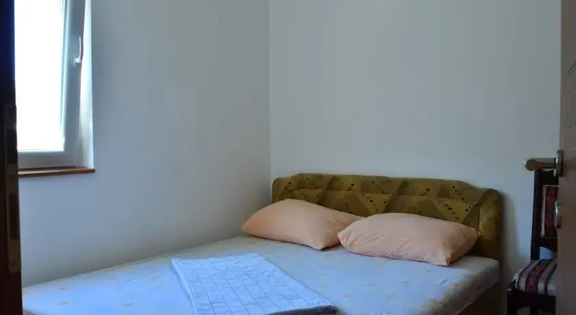 Игало: Apartments Pejovic