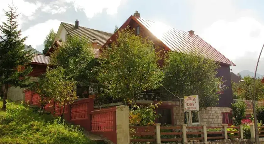 Жабляк: Apartments Ksenija