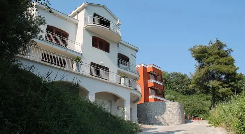 Будва: Apartments Sun Seoce