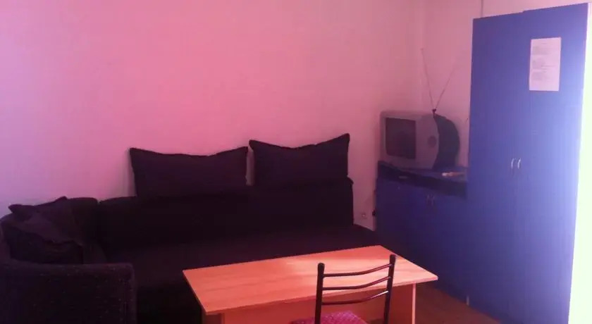 Ульцинь: Apartments Liri and Loni
