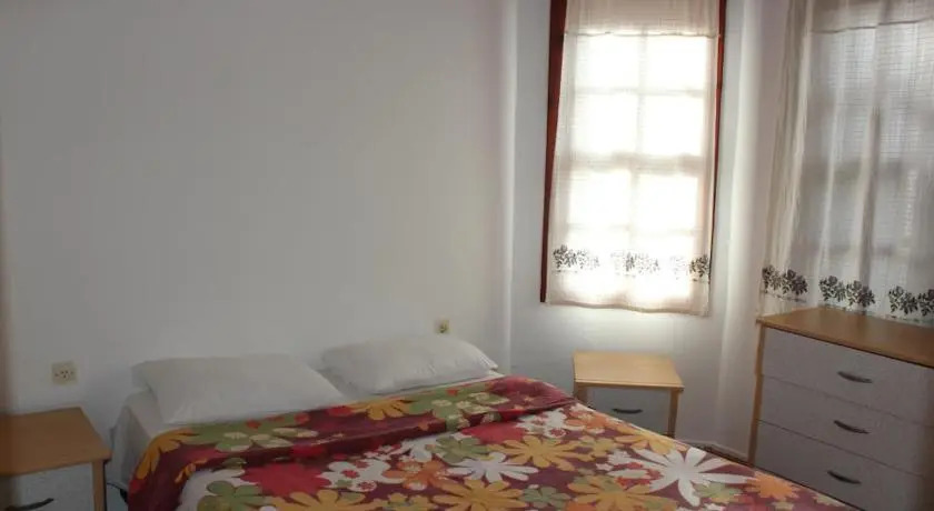 Акьяка: Ugur Apart Hotel