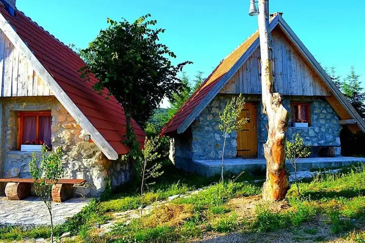 Донья Брезна: Ethno Village Montenegro