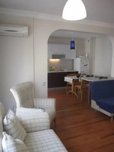 Газимир: Zena House Gaziemir