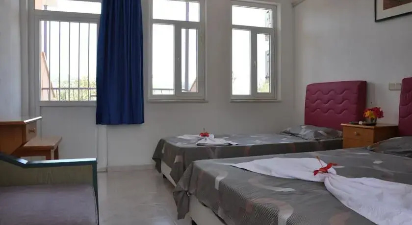 Орхание: Evcan Motel