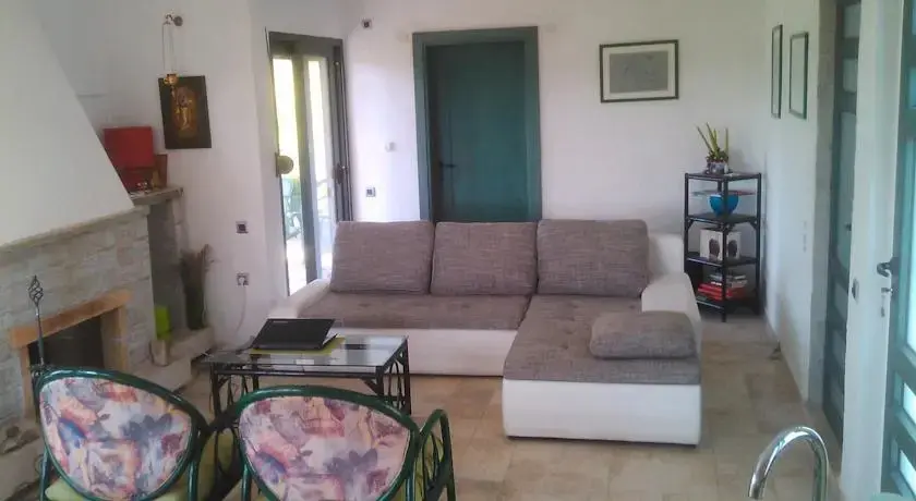 Бар: Apartments Afrodita