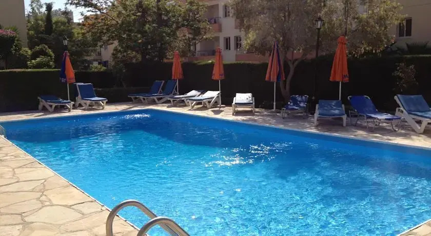 Пафос: Pafia 1 Apartments