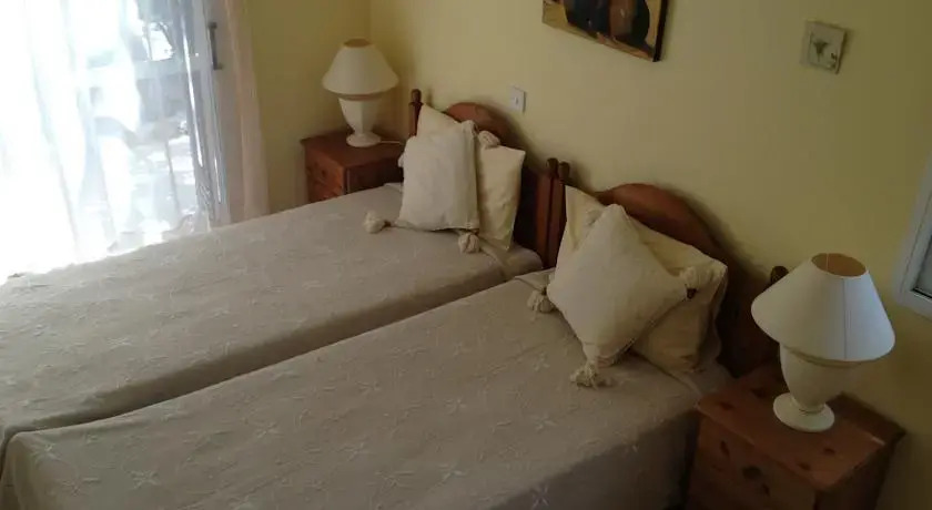 Пафос: Pafia 1 Apartments