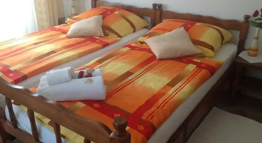 Сутоморе: LaSestre Rooms