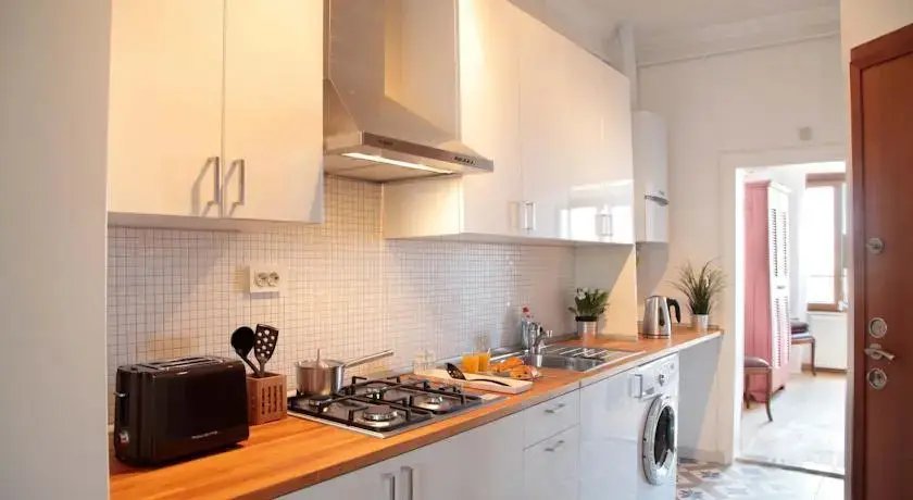 Стамбул: Greystone Apartments
