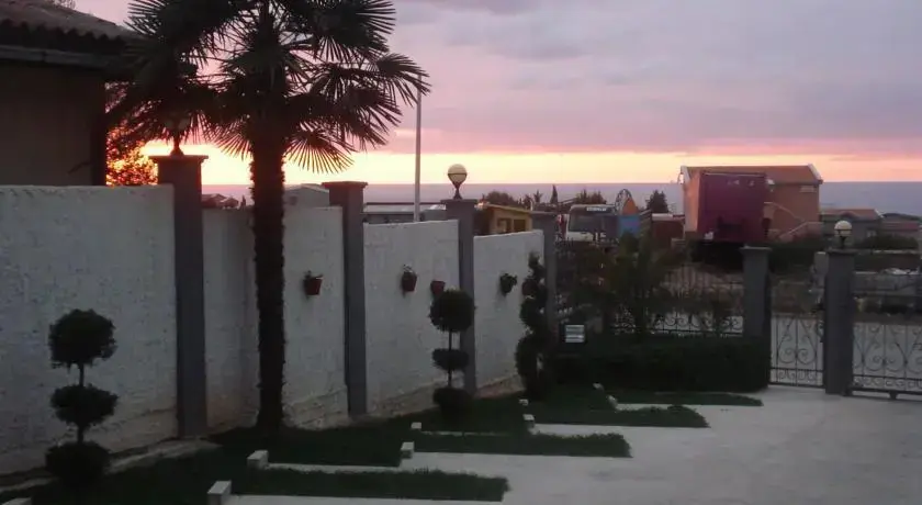 Добро Вода: Apartments Zalazak Sunca