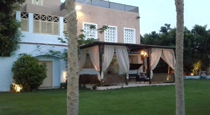 Борг-эль-Араб: Alexander The Great North Beach AlexMotel