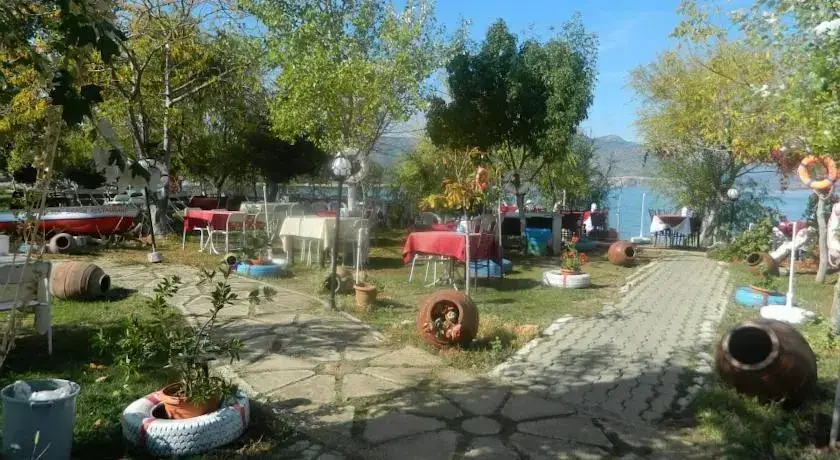 Анталья: Yesilada Big Fish Pansiyon