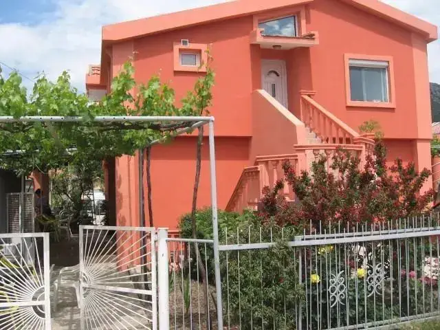 Бар: Apartments Djuraskovic