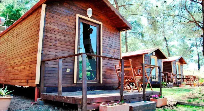 Мармарис: Hisaronu Bungalov
