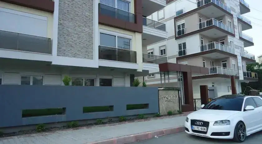 Анталья: Megaron Residence