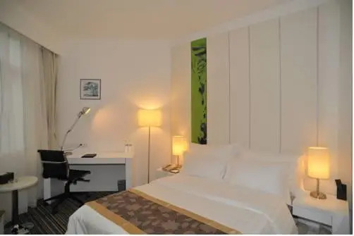 Шанхай: Shanghai Brielly Hotel