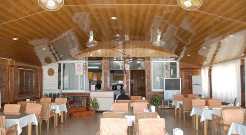 Аланья: Azak Pansiyon