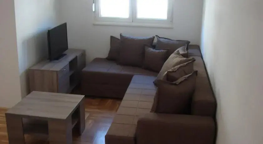 Будва: Apartments Tipon