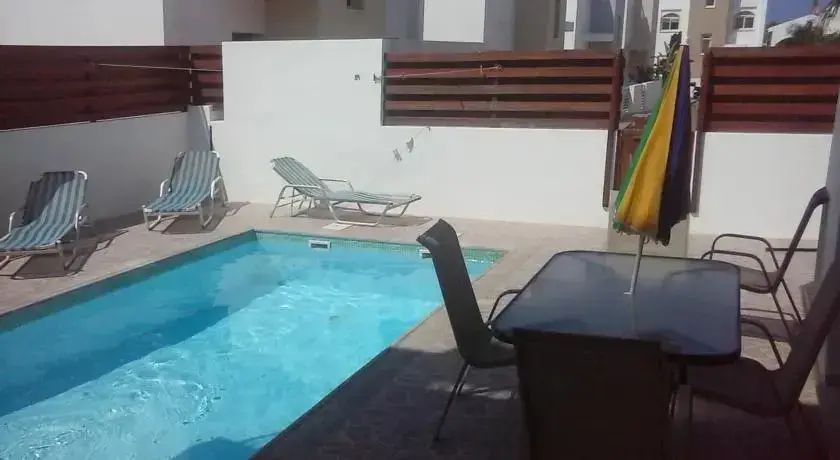 Протарас: Sunny Villa