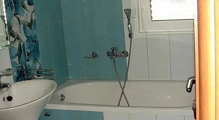 Биела: Apartments Odalović