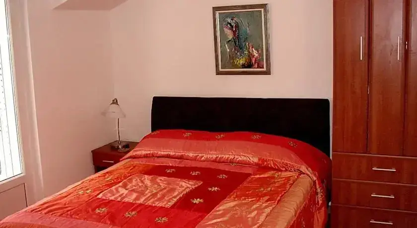 Биела: Apartments Odalović