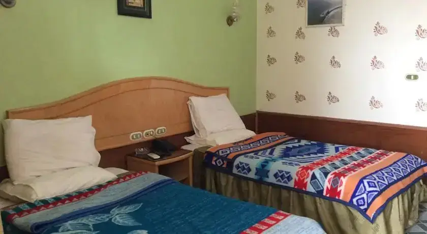 Айн-Сохна: Summer Palace Hotel