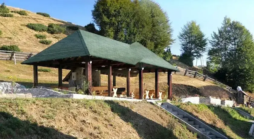Мойковац: Chalets Eko Katun Štavna