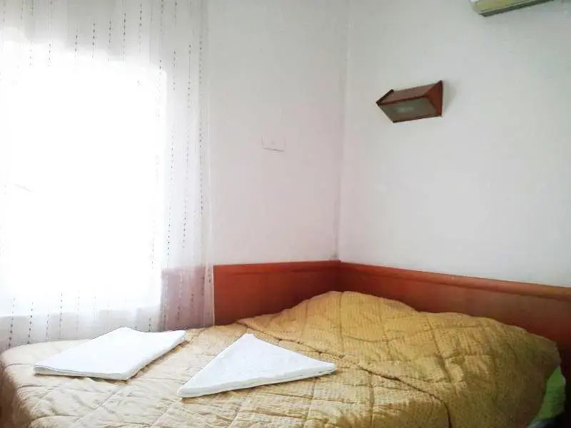 Бодрум: Bodrum Ugur Pansiyon